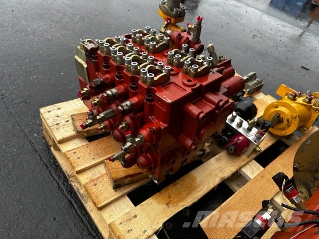 LiuGong CLG 925 LC HYDRAULIC BLOCK KMX15RA Υδραυλικά