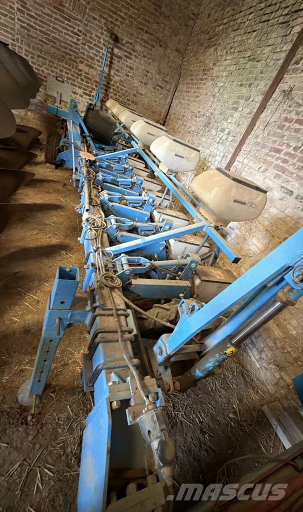 Monosem MECA V4 12R Drills