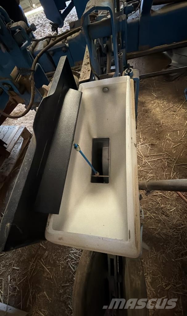 Monosem MECA V4 12R Drills