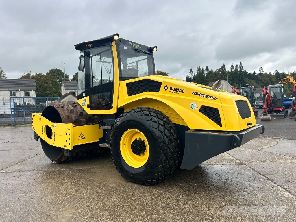 Bomag BW213 DH-5 Pad Foot / Sheep Foot Enkelt tromle