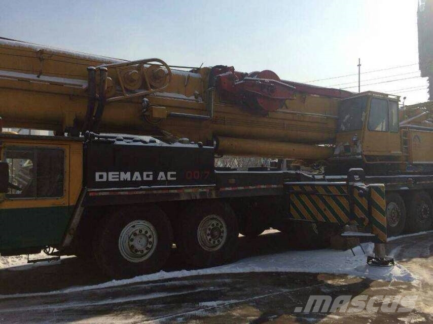 德马格 AC30 Univerzální terénní jeřáby