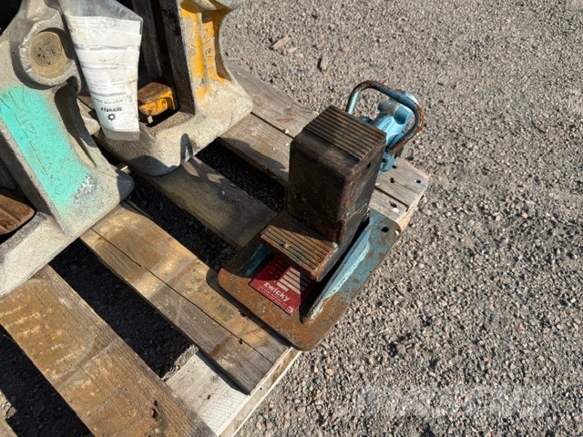 Geismar Geismar USED CRAN RAIL LOADING Rail- en spoorwegonderhoud