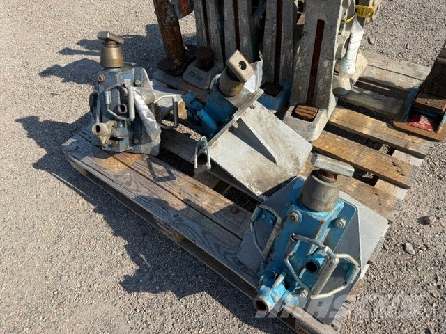 Geismar Geismar USED CRAN RAIL LOADING Rail- en spoorwegonderhoud