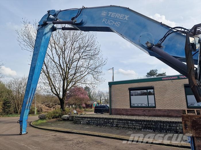 Terex FUCHS MHL 360 Materialumschlag