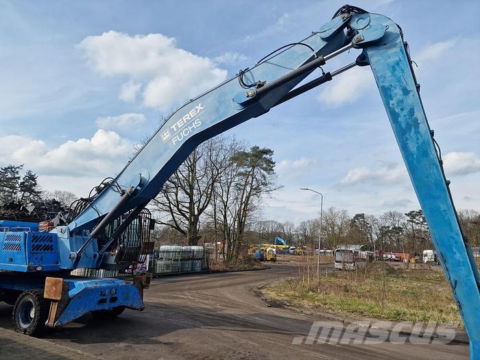 Terex FUCHS MHL 360 Materialumschlag