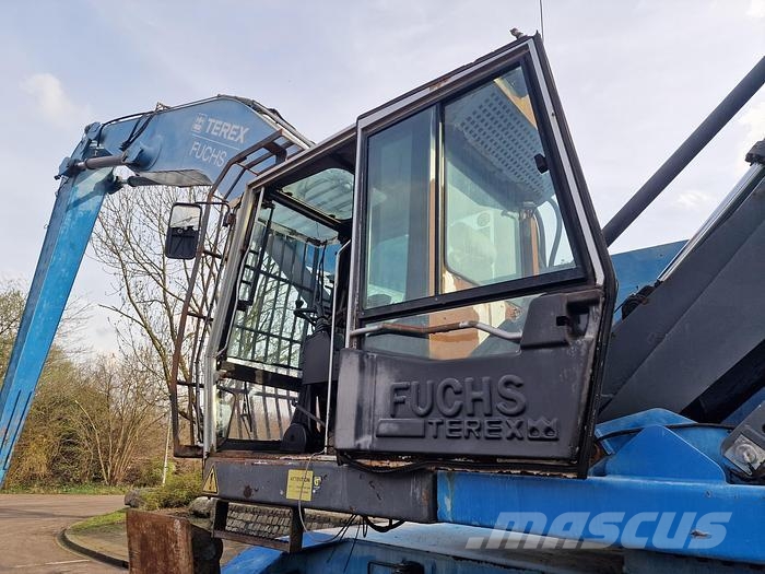 Terex FUCHS MHL 360 Materialumschlag