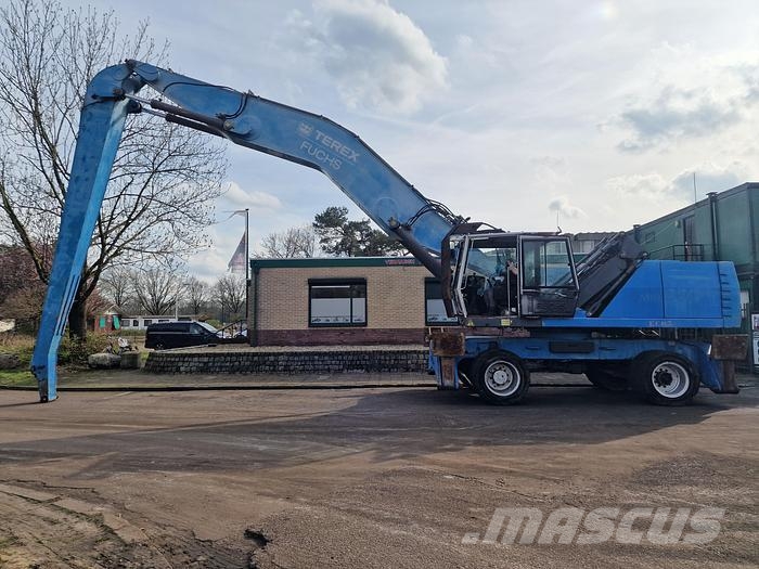 Terex FUCHS MHL 360 Materialumschlag