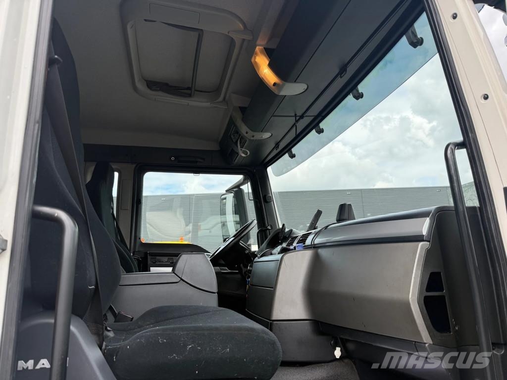 MAN TGS 18.440 4x2 / Euro 6 / 217.226km / ESTERER 13.0 Camiones cisternas