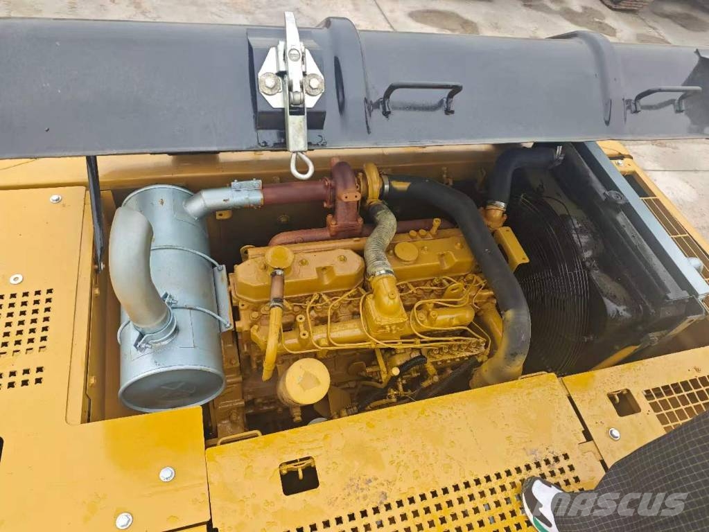 CAT 320 B L Bageri gusjeničari