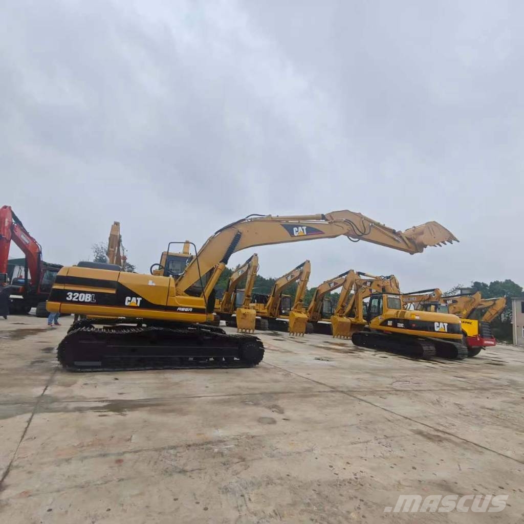 CAT 320 B L Bageri gusjeničari