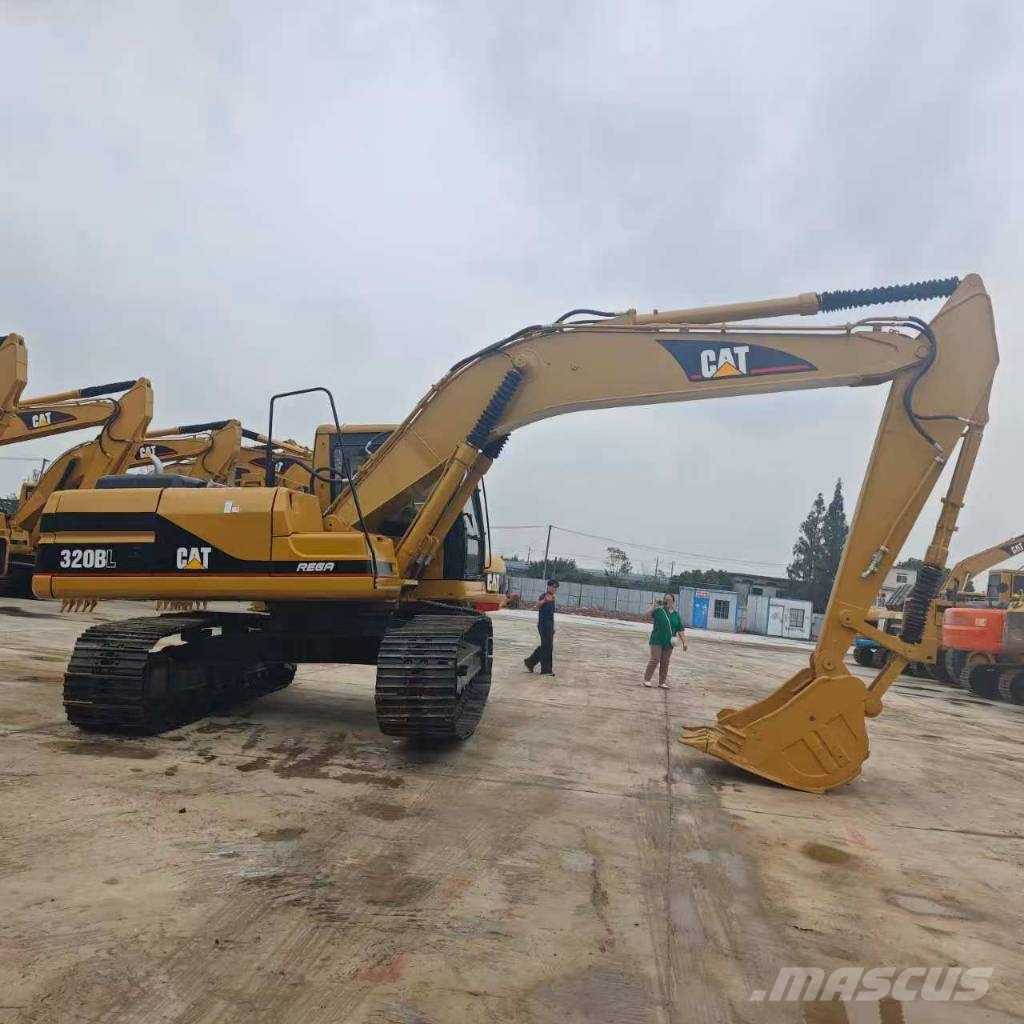 CAT 320 B L Bageri gusjeničari