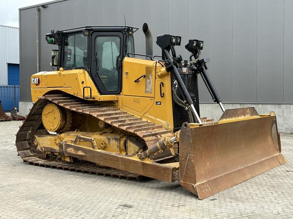 CAT D6-20 LGP بلدوزرات مجنزرة