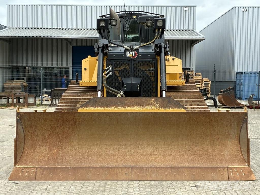 CAT D6-20 LGP بلدوزرات مجنزرة