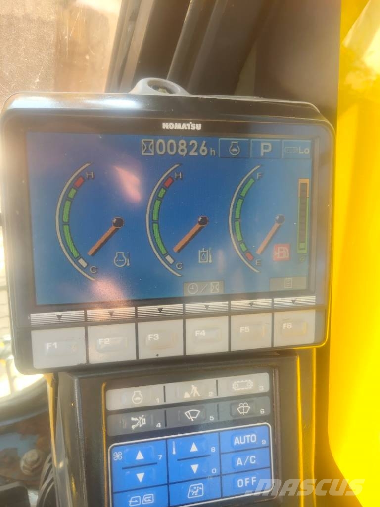 Komatsu PC200 Εκσκαφείς με ερπύστριες