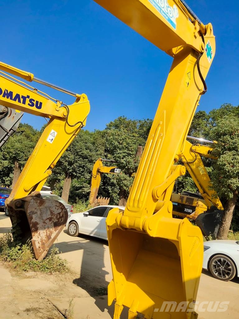 Komatsu PC200 Εκσκαφείς με ερπύστριες