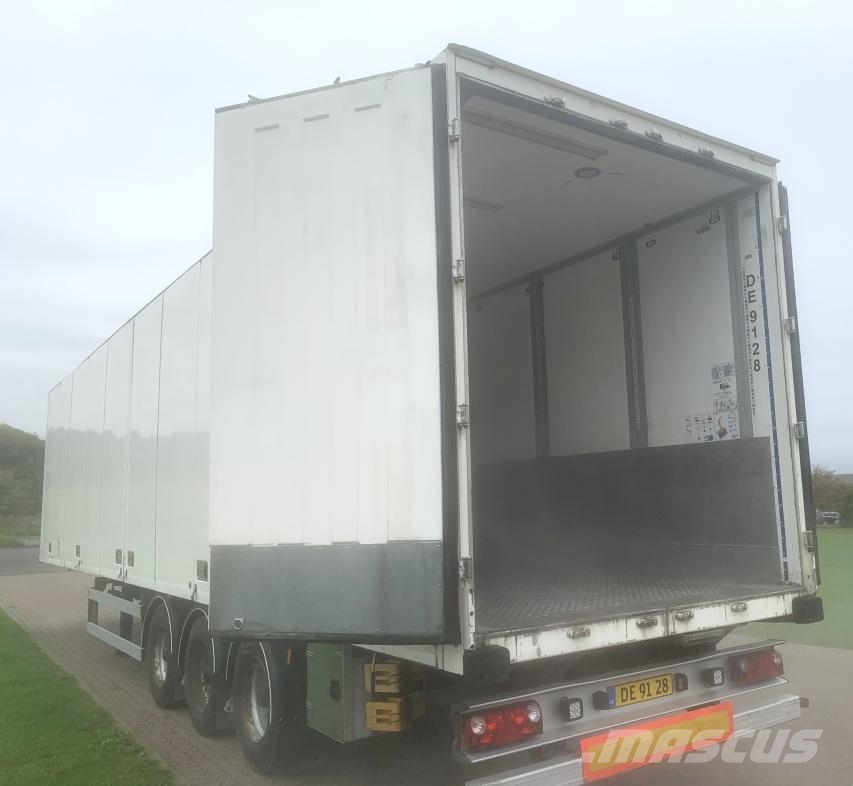 AB EKERI OY Trailer Reefer Full Side Opening - Single نصف مقطورات بدرجة حرارة قابلة للضبط