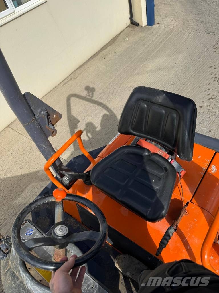 Ausa D 350 AH G Mezei dömperek