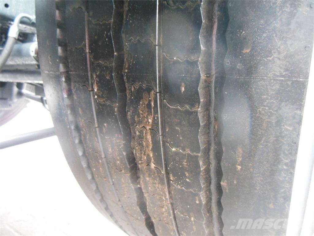 Iveco X-WAY,280X46,TNH 20,SKLADEM Camiones elevadores de gancho