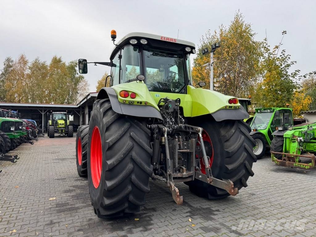 CLAAS AXION 850 CIS Traktorid