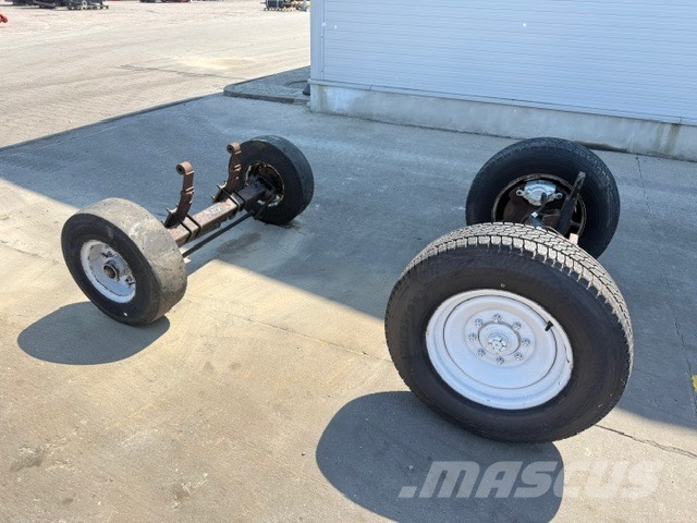 Tiger TUG MA5042LP used axles Equipamentos para aeroportos
