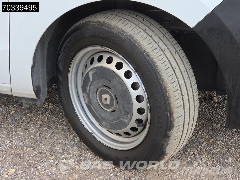 Renault Express 95pk ITV 08-2027 - L1H1 - Aire acondiciona شاحنة مقفلة