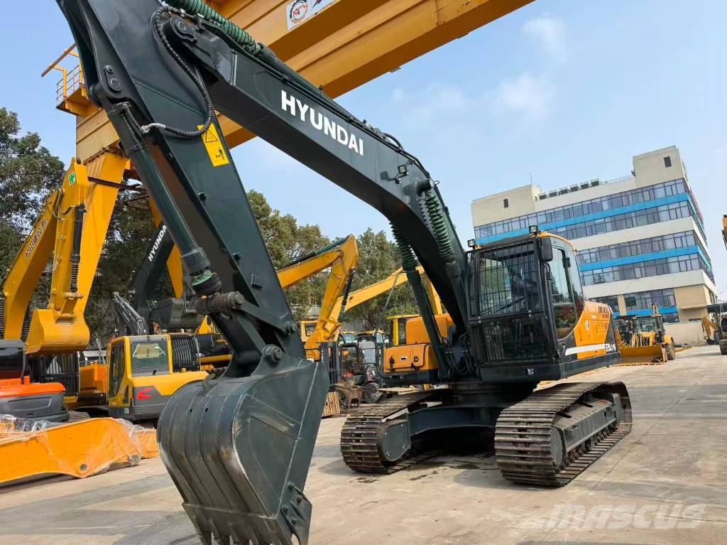 Hyundai Robex 220 LC-9 S Kāpurķēžu ekskavatori