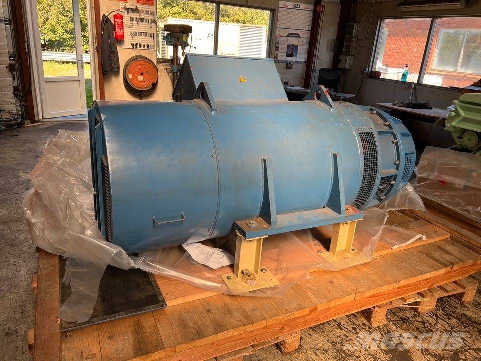 AEG 800 KVA Alternator Naftové generátory