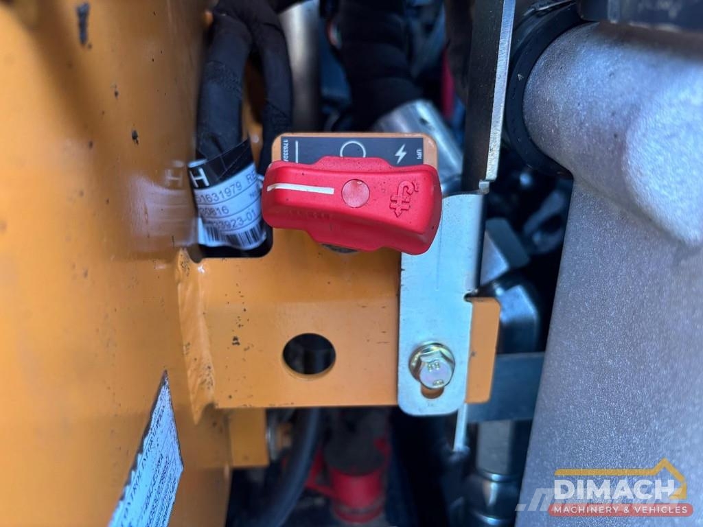 CASE SR175B 4x4 skid steer loader - high flow - 940 ho Skid steer mini nakladalci