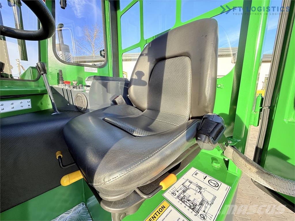 Combilift C4000 / GAS / TRIPLEX - 6900MM / FREE-LIFT / FULL Nelitietrukit
