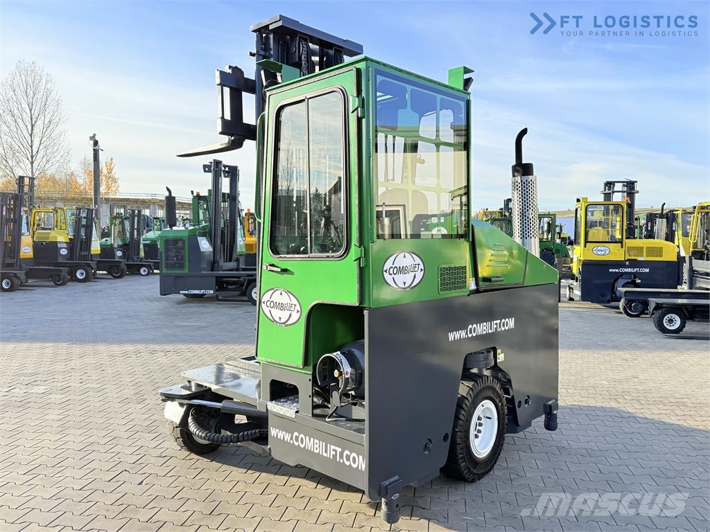 Combilift C4000 / GAS / TRIPLEX - 6900MM / FREE-LIFT / FULL Nelitietrukit