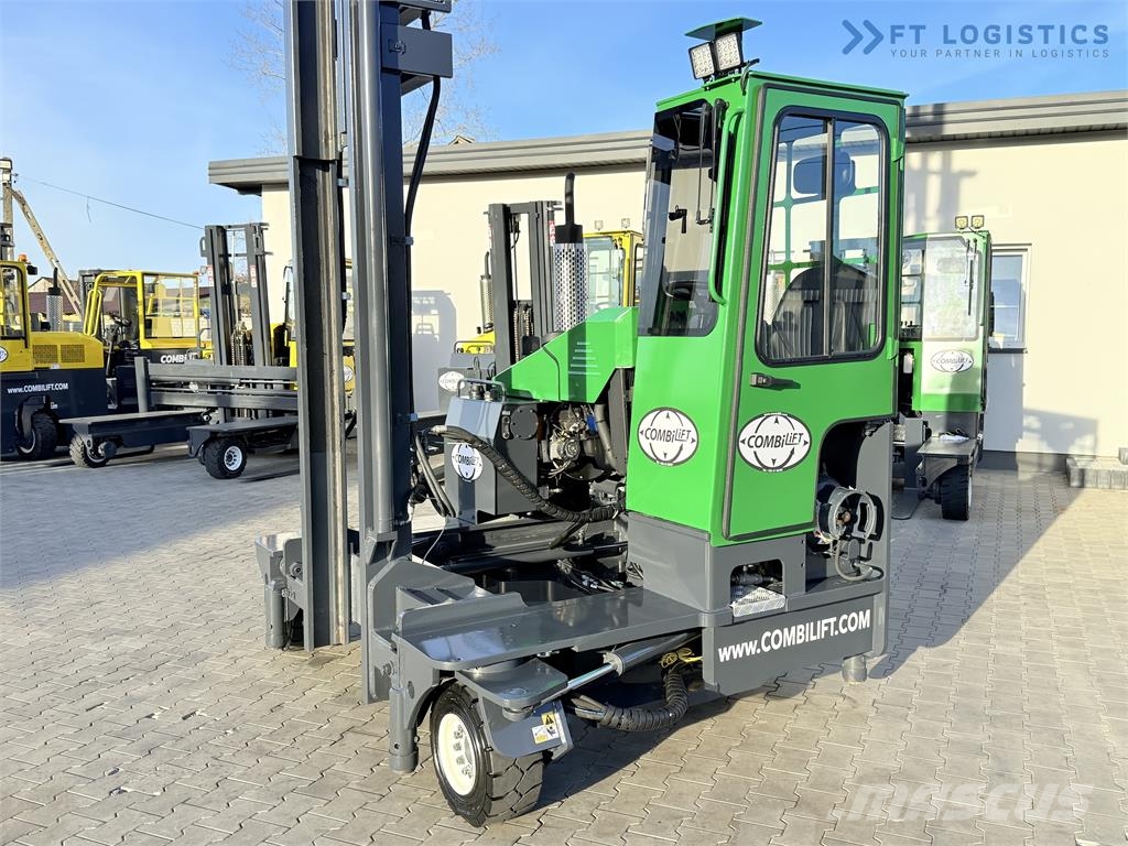 Combilift C4000 / GAS / TRIPLEX - 6900MM / FREE-LIFT / FULL Nelitietrukit