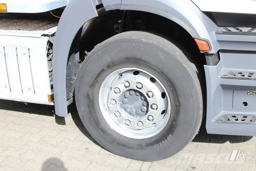 Mercedes-Benz Antos CS1250 - 045 溫控卡車