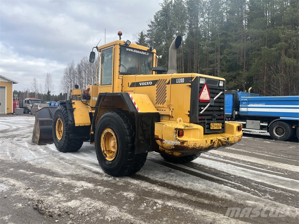 Volvo L 120 D Rataslaadurid