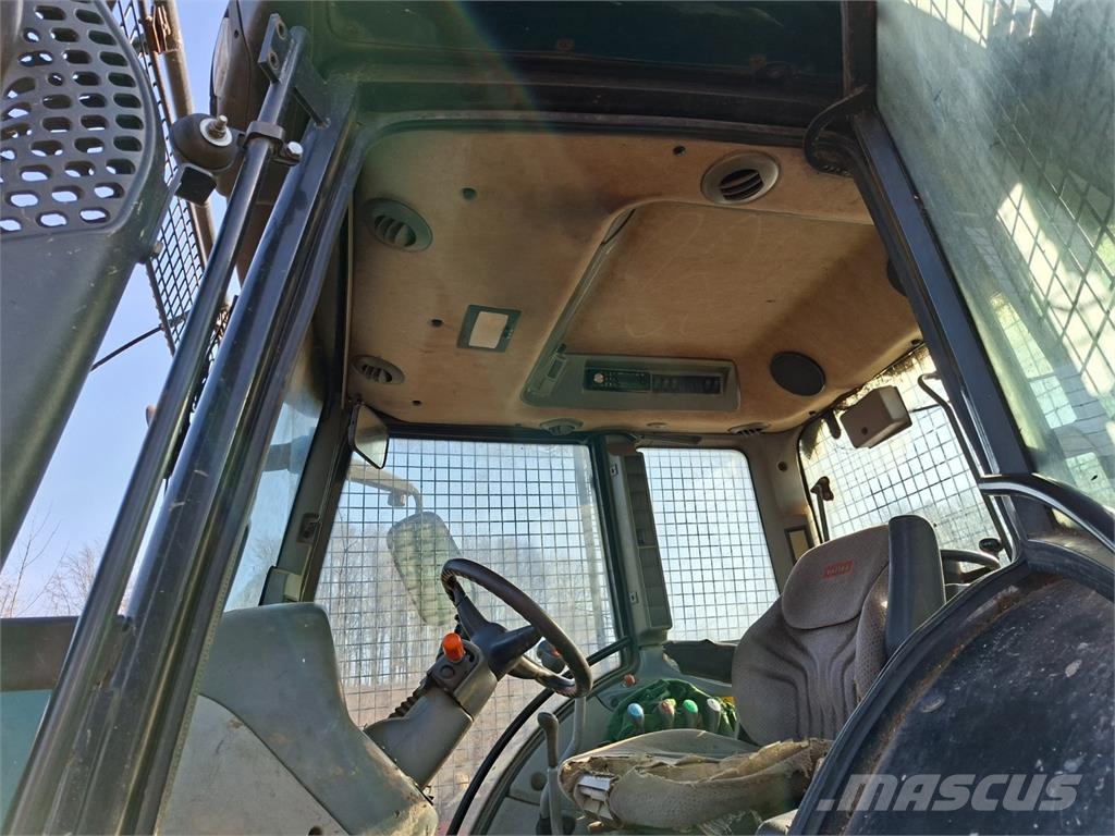 Valtra N123 4X4 + ČELNÍ NAKLADAČ Diger