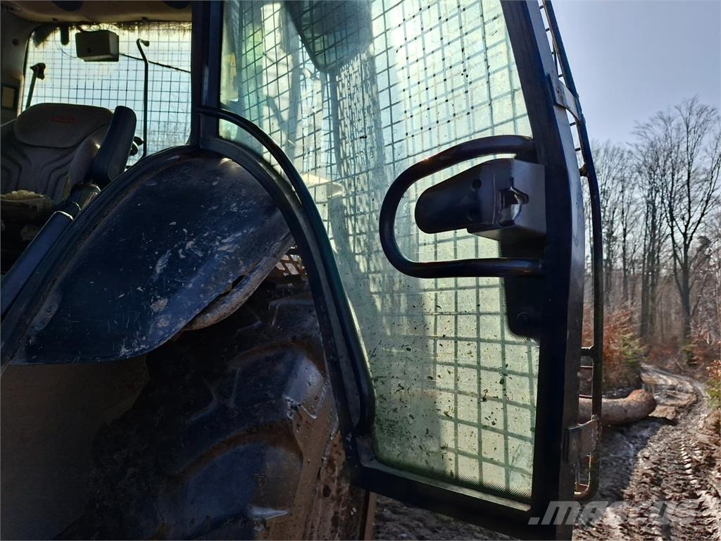 Valtra N123 4X4 + ČELNÍ NAKLADAČ Diger