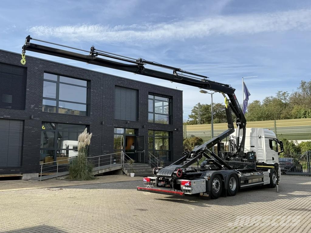 MAN TGS 26.520 TGS 26.520 LL 6x2 Hiab 228-4 Kran Multi Kotalni prekucni tovornjaki