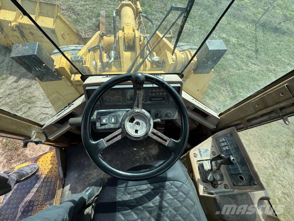 CAT 950F II Kolesni nakladalci
