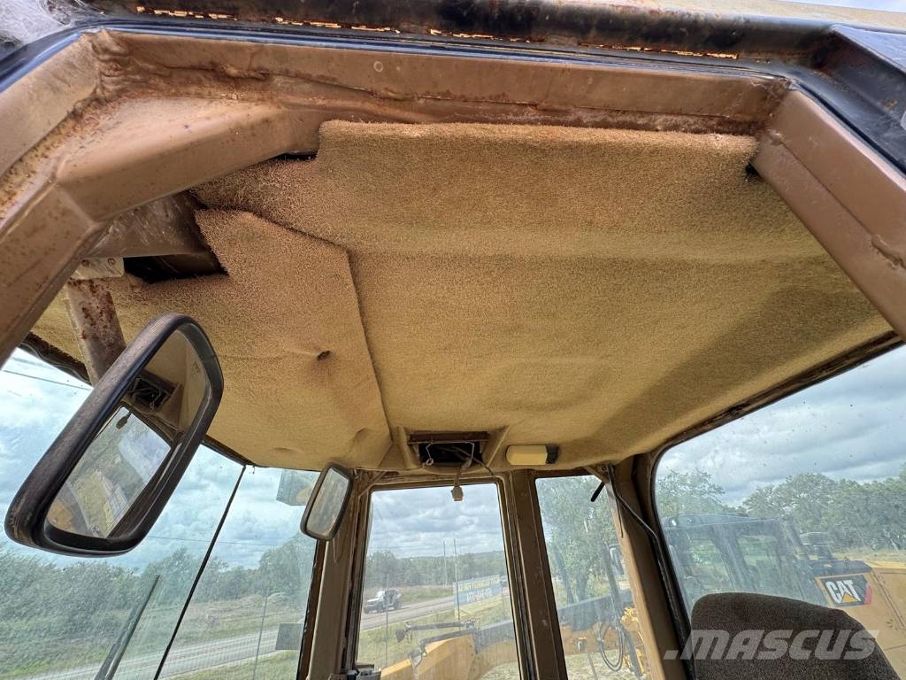 CAT 950F II Kolesni nakladalci