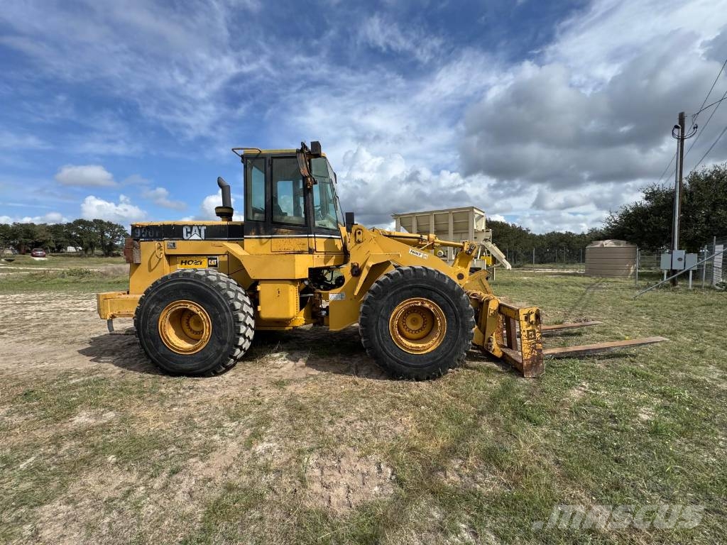CAT 950F II Kolesni nakladalci