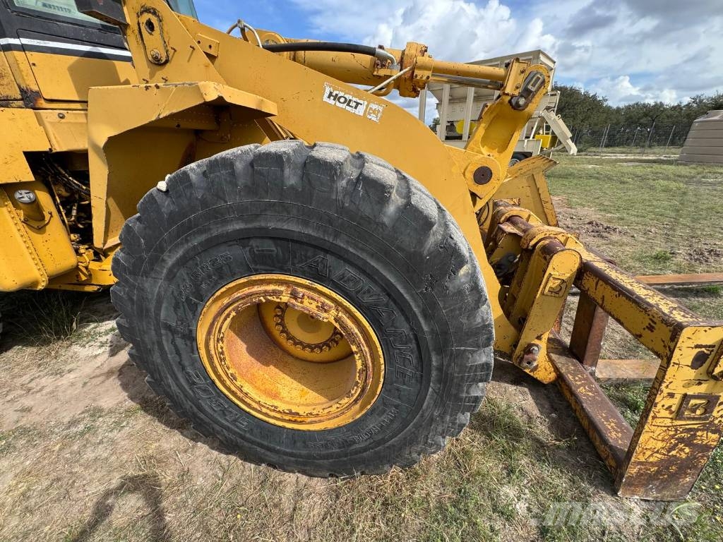 CAT 950F II Kolesni nakladalci