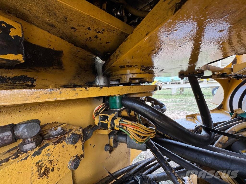 CAT 950F II Kolesni nakladalci