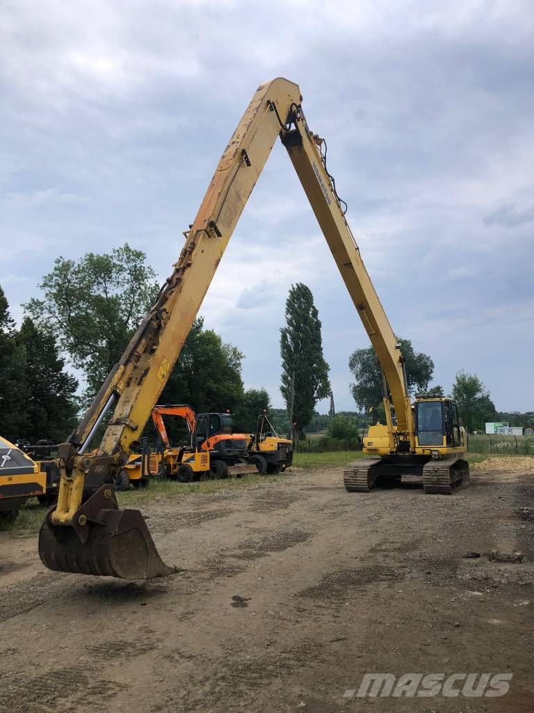 Komatsu PC 350 LC حفارات زحافة