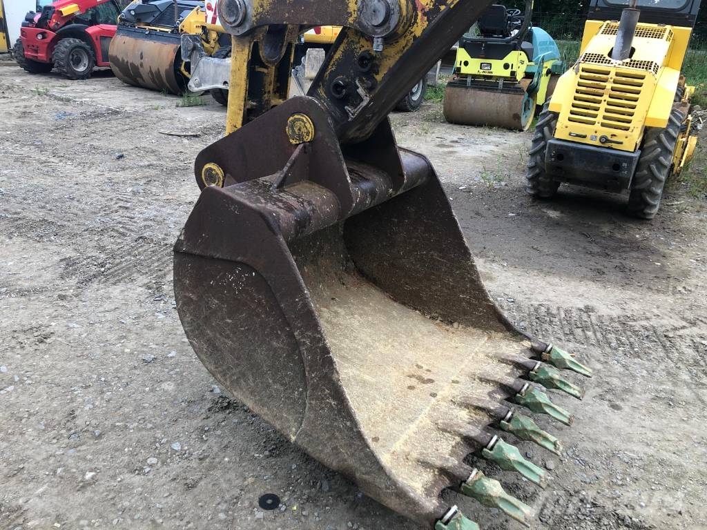 Komatsu PC 350 LC حفارات زحافة