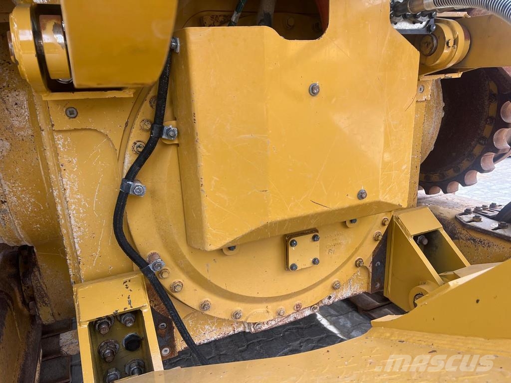 CAT D6 XL next generation . Buldozer sobre oruga