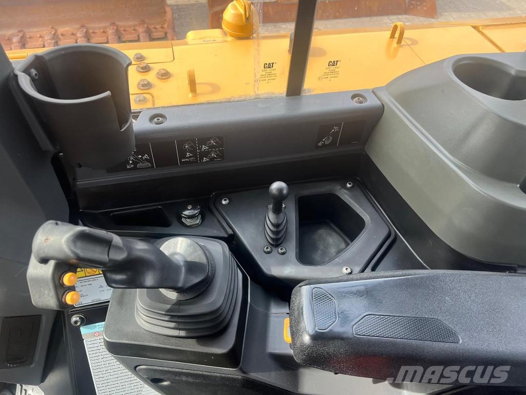 CAT D6 XL next generation . Buldozer sobre oruga