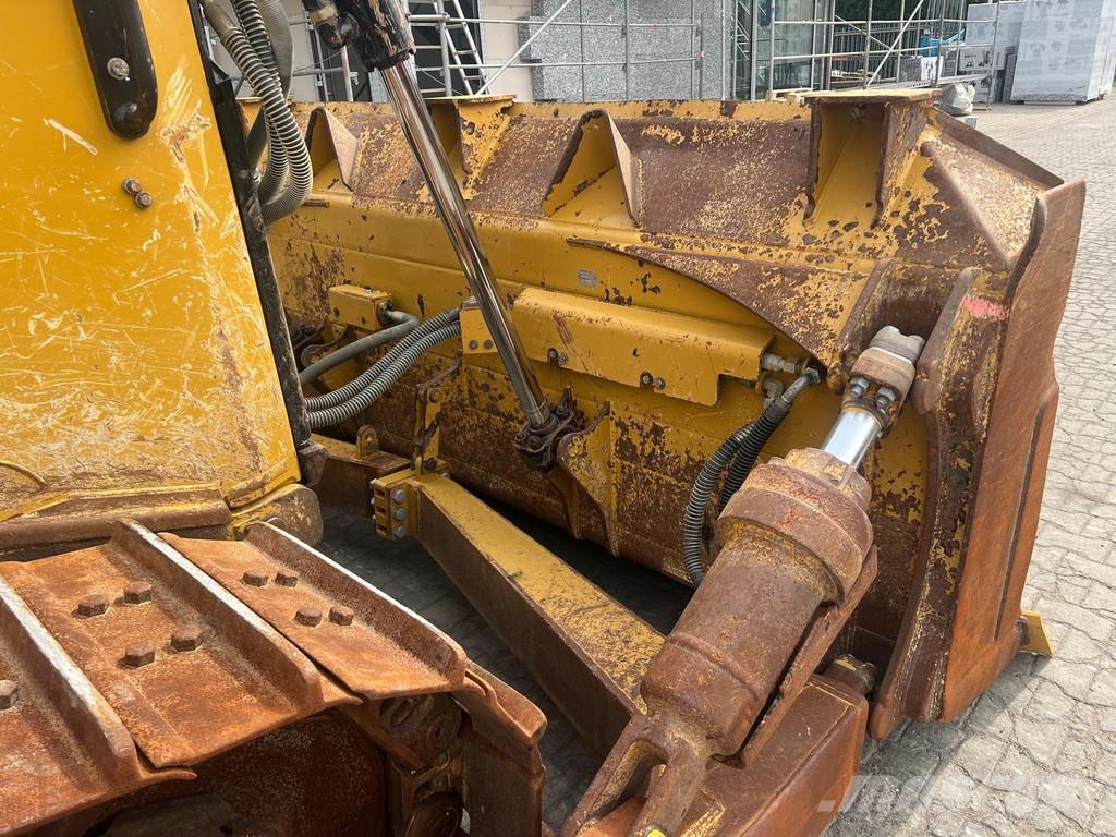 CAT D6 XL next generation . Buldozer sobre oruga