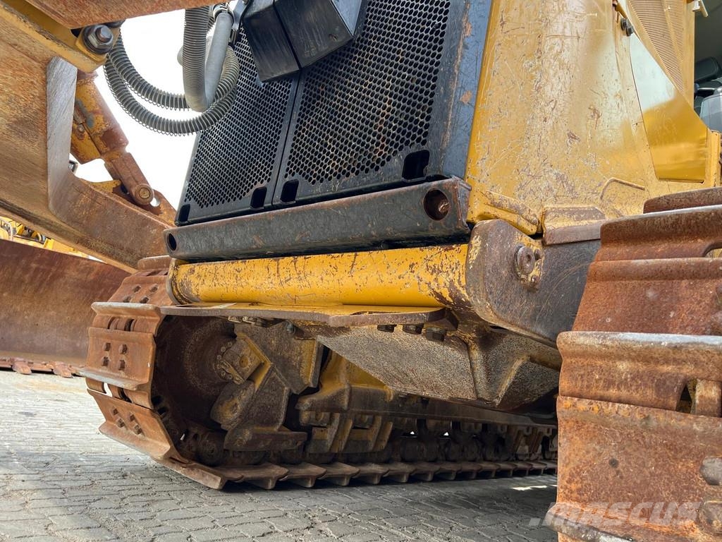 CAT D6 XL next generation . Buldozer sobre oruga