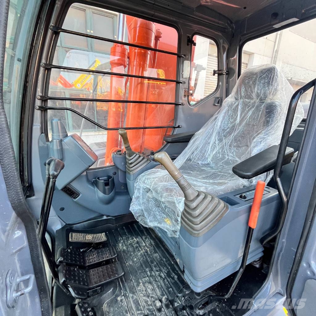 Hitachi ZX 200 LC Εκσκαφείς με ερπύστριες