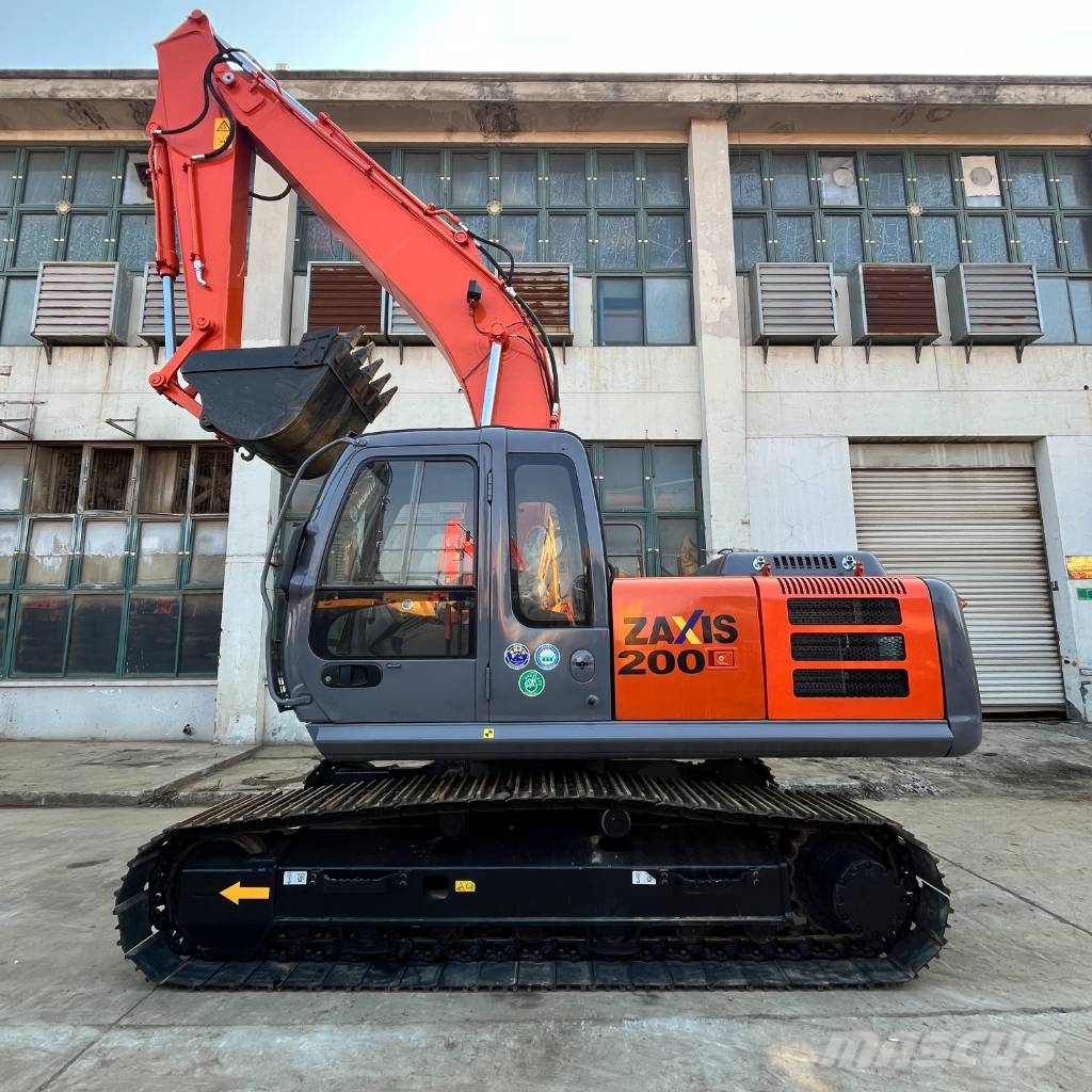 Hitachi ZX 200 LC Εκσκαφείς με ερπύστριες