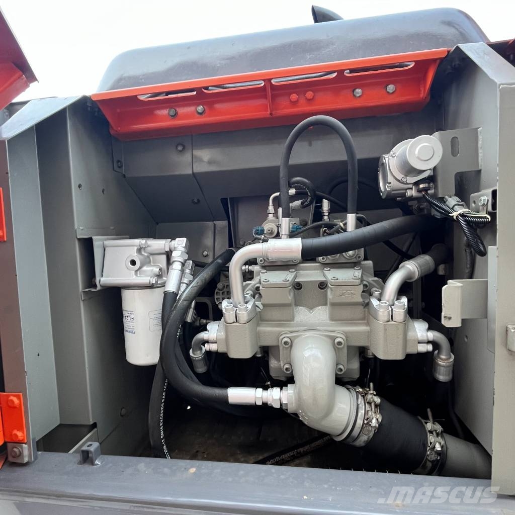 Hitachi ZX 200 LC Εκσκαφείς με ερπύστριες